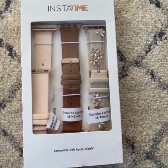 New Set of 3 watch bands compatible with Apple Watch - Picture 1 of 3